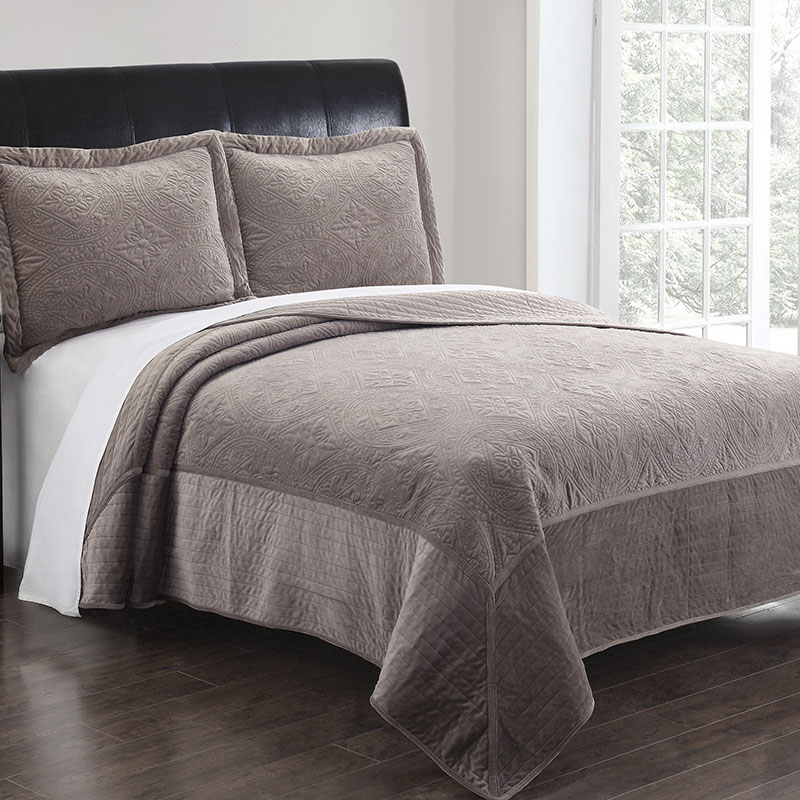 Tác động của chăn flannel sợi nhỏ đến việc tạo ra tĩnh điện là gì?
