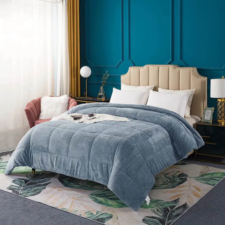 Làm thế nào để giặt và làm khô một tấm chăn flannel sợi nhỏ lớn hơn?